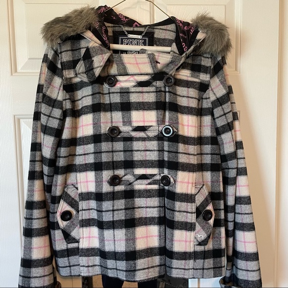 Victoria’s Secret PINK Limited Edition Plaid Pink Grey Fur Winter Coat Size L - Picture 1 of 16